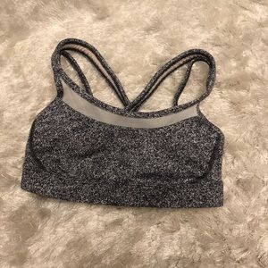 Lululemon sports bra size 2